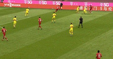 【德甲】莱万双响 磁卡助攻戴帽 穆勒1传 拜仁5比1